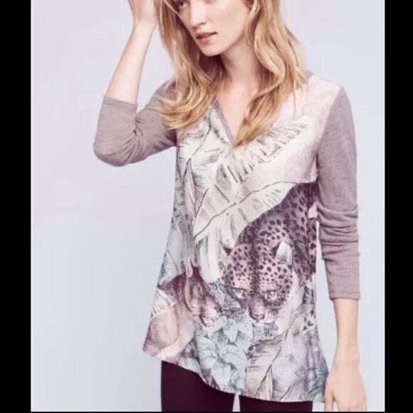 Anthropologie Akemi + Kin Fauna Henley Gray Jungle Cat Theme - Picture 1 of 9